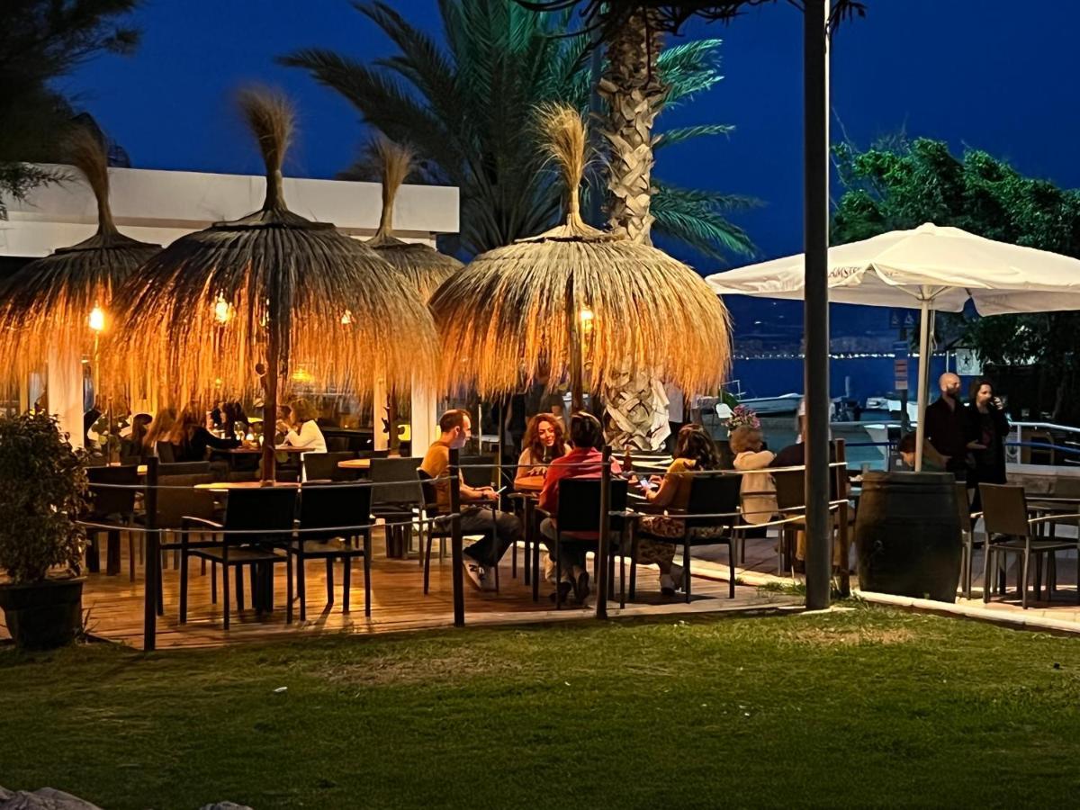 Luxury 190M2 Amplio Apartamento Moderno Con Terraza En La Azotea De 50M2 Junto A La Playa, En El Centro De Torre Del Mar, Malaga, Modern Large Apartment With 50M2 Roof Terrace By The Beach, Right In The Center Of Torre Del Mar, Malaga Exterior foto