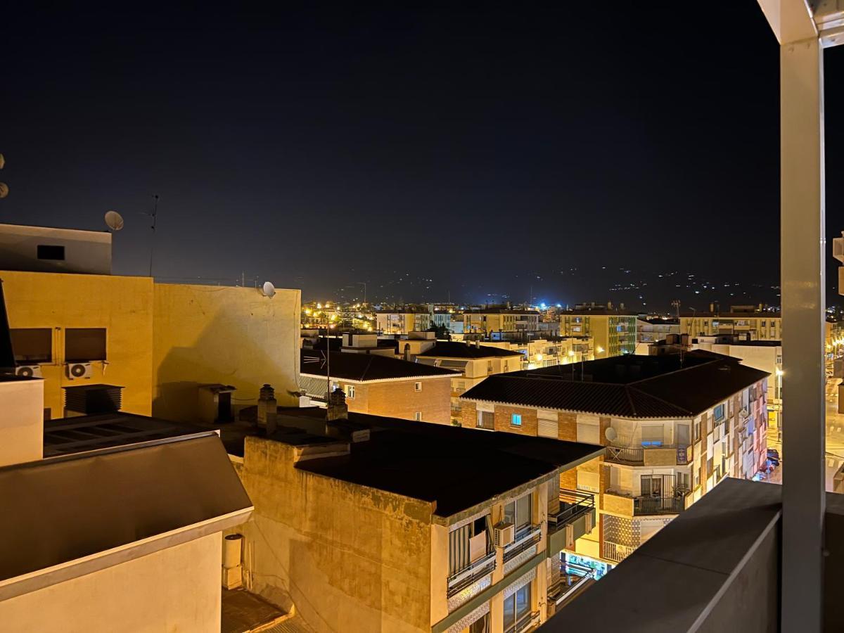 Luxury 190M2 Amplio Apartamento Moderno Con Terraza En La Azotea De 50M2 Junto A La Playa, En El Centro De Torre Del Mar, Malaga, Modern Large Apartment With 50M2 Roof Terrace By The Beach, Right In The Center Of Torre Del Mar, Malaga Exterior foto